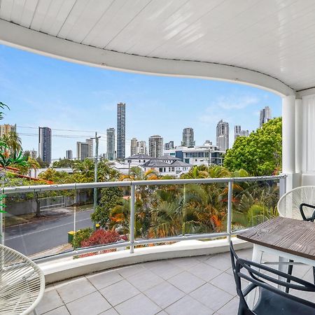 Chevron Sails Apartman Gold Coast Szoba fotó