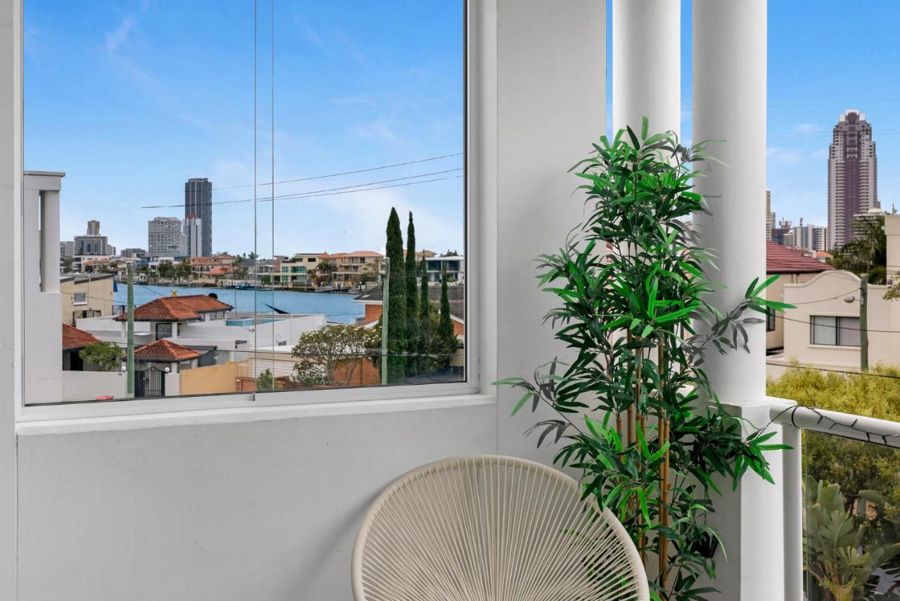 Chevron Sails Apartman Gold Coast Kültér fotó