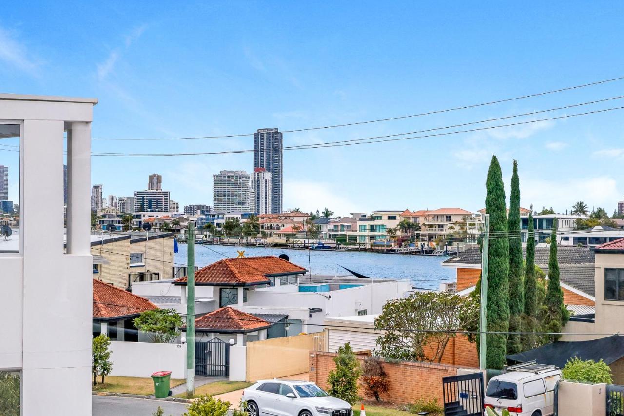 Chevron Sails Apartman Gold Coast Kültér fotó