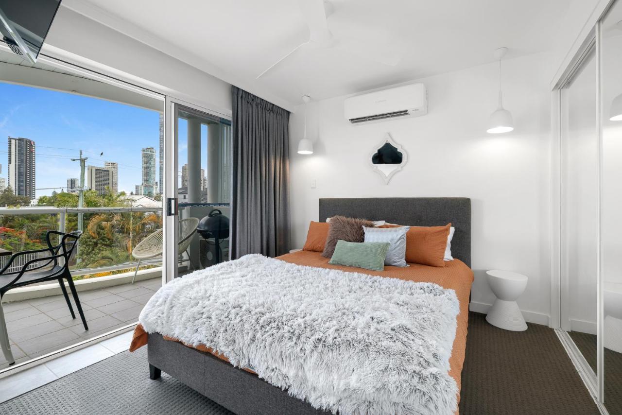 Chevron Sails Apartman Gold Coast Kültér fotó