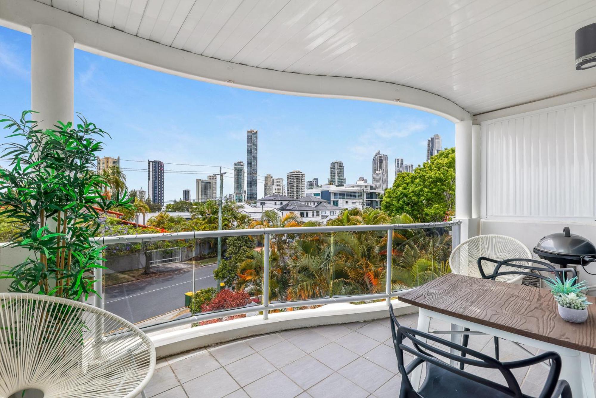 Chevron Sails Apartman Gold Coast Szoba fotó