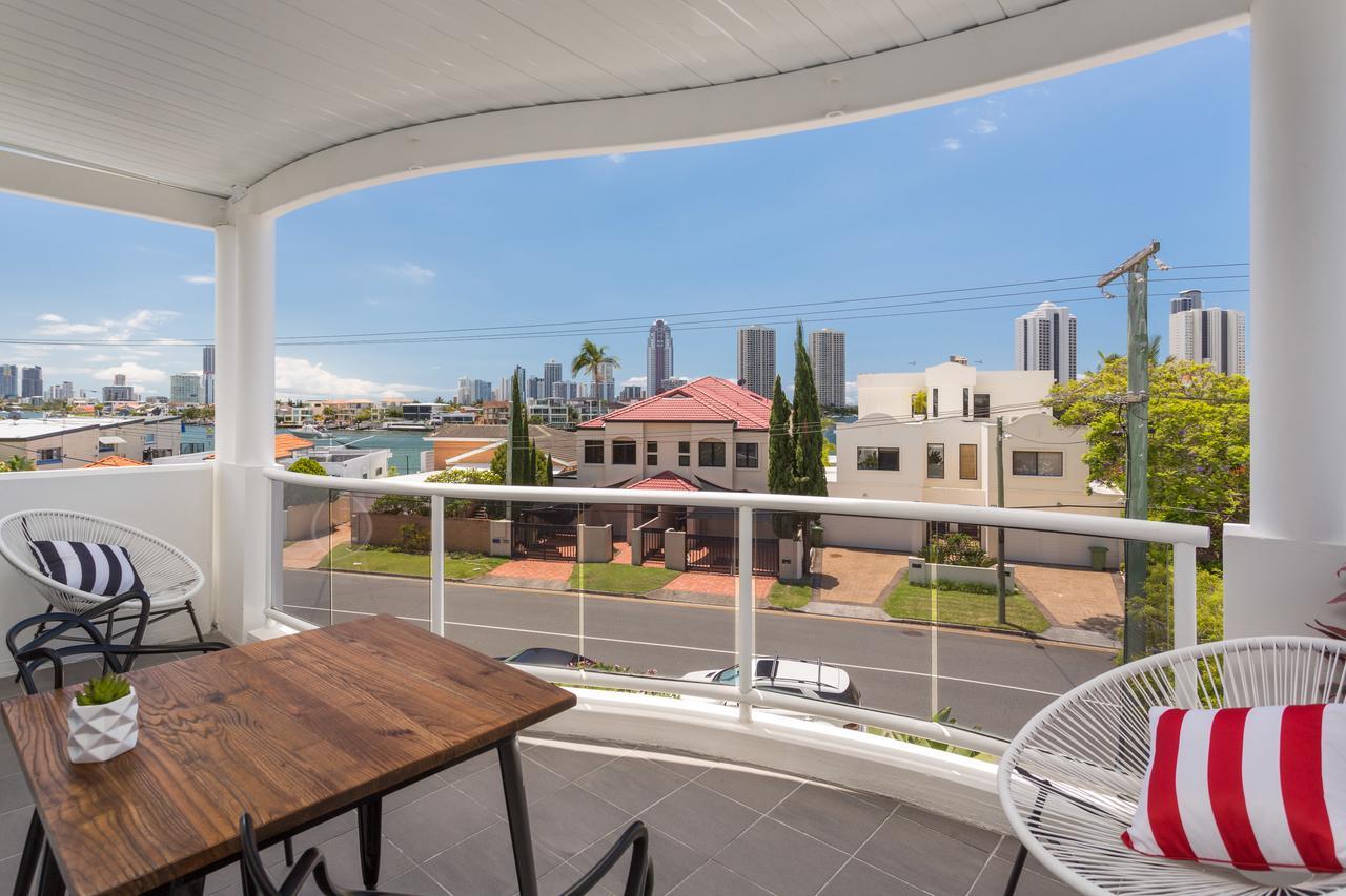 Chevron Sails Apartman Gold Coast Kültér fotó