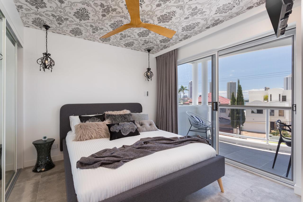 Chevron Sails Apartman Gold Coast Kültér fotó